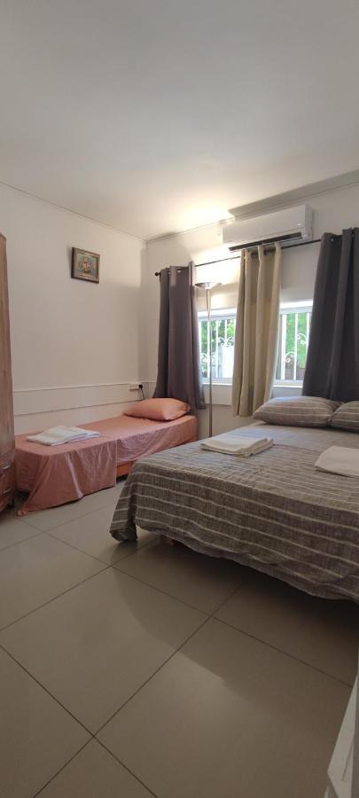 Guest House "Villa Klara Eilat" Heated Pool And Sauna All Year Round Kültér fotó